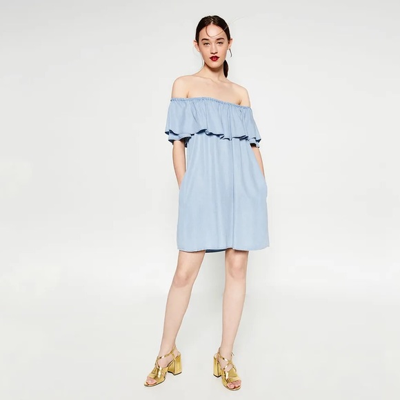 Zara Dresses & Skirts - Zara off shoulder dress